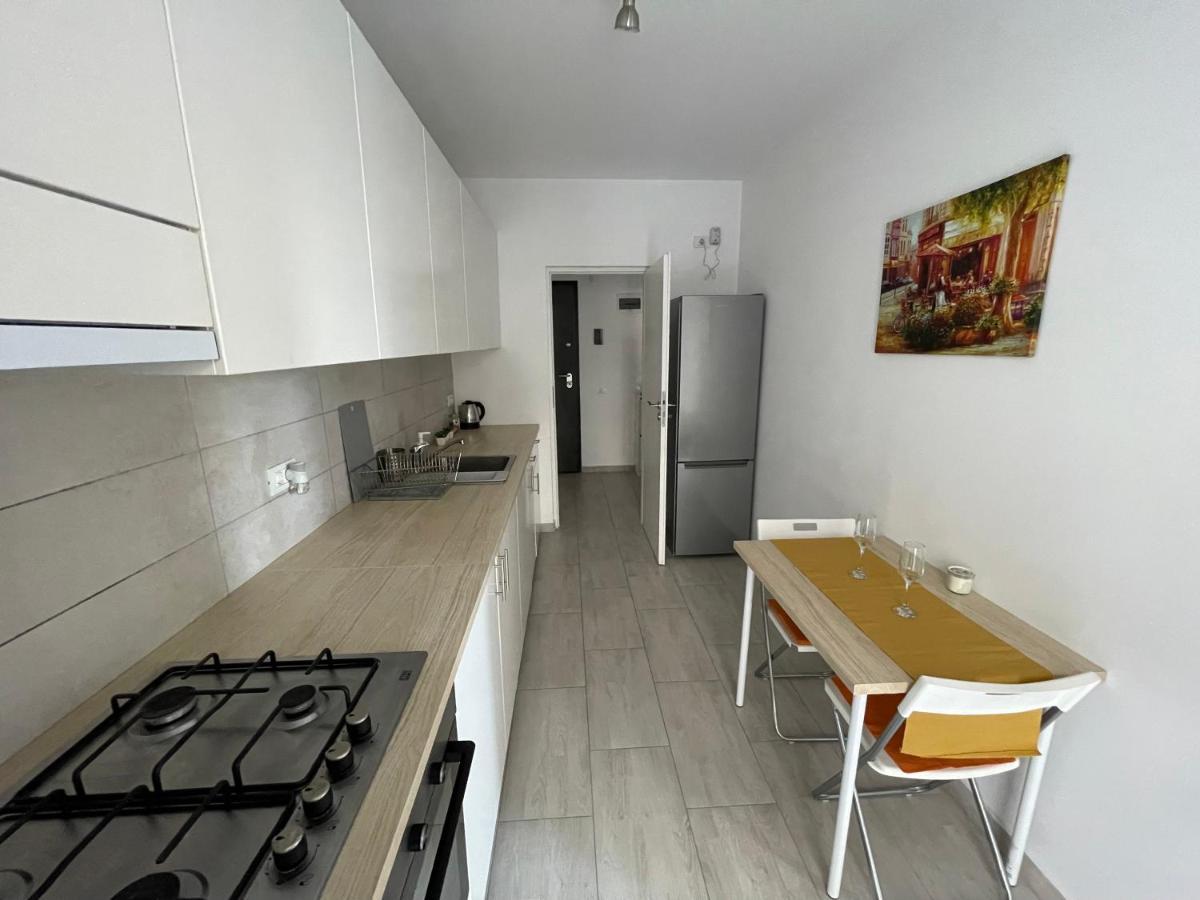 Pearl Luxury Apartment Near Presidential Palace Bucharest Exterior photo